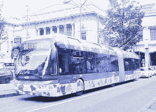 Image: A trolleybus in Milano, Italy.