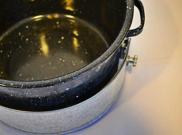 A pot skirt. Picture: Ecozoomstove.