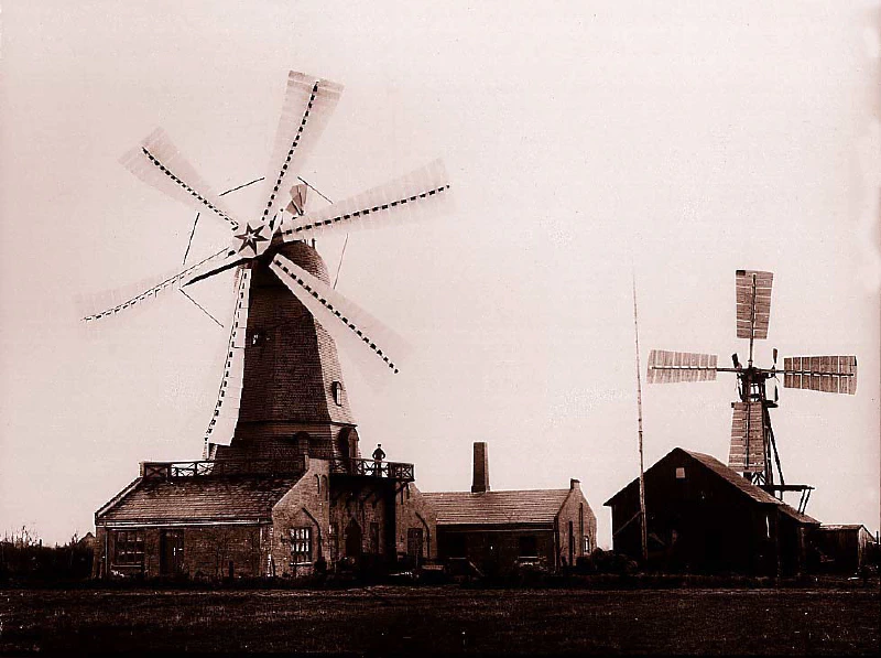 The first wind turbines in Europe, built by Paul La Cour in Denmark, had traditional slatted wooden sails. Image: Paul La Cour Museum.