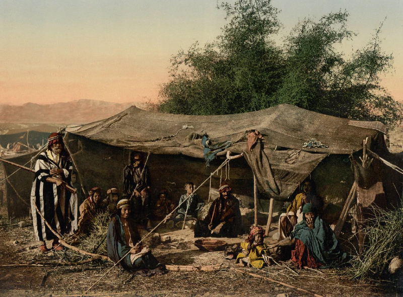 Image: Bedouin Tents and Occupants. Photo credit: Detroit Photographic Co. Image in the public domain.