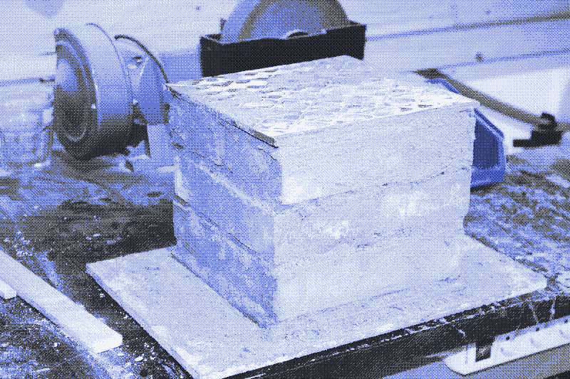 Image: All bricks are fixed to each other with a mortar layer that also has the electric resistance heating elements inside. Photo by Marie Verdeil.