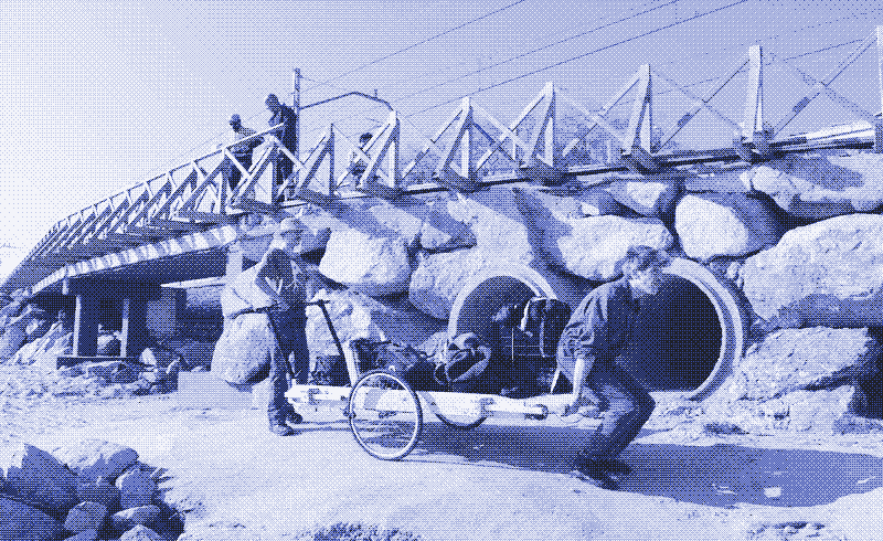 Images: Carrying the handcart over the rocks. Photos by Linda Osusky.