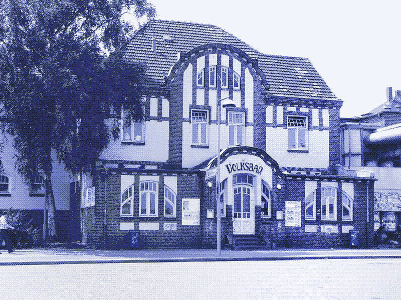 Imagen: Antiguos baños públicos en Flensburg, Alemania. Imagen: VollwertBIT (CC BY-SA 2.5).