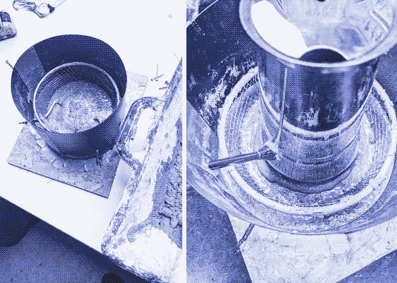 Image de gauche : La résistance électrique est noyée dans le mortier. Image de droite : la cafetière moka, dont la poignée d’origine a été retirée, prête à être scellée. La petite cheminée est fixée à la partie basse. Photos par Marie Verdeil.
