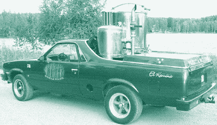 Afbeelding: een nieuw gebouwde houtgasauto door Juha Sipilä.